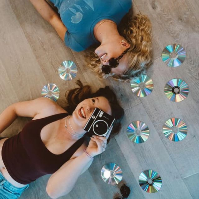 spinning memories on repeat 🎶