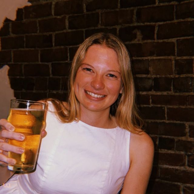 Cheers to a great location and an even better community! Check us out today! 🍻🥂