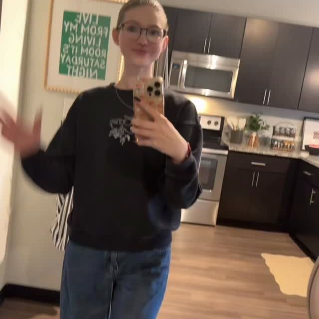 Luxury living in downtown Columbia Missouri for the BEST price!!! Check us out today!

https://districtflatscomo.com/

#luxaryliving #downtownliving #leasingagent #tour #studenthousing